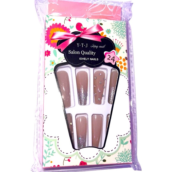 Other - RHINESTONE AND GLITTER LONG COFFIN PRESS ON NAILS